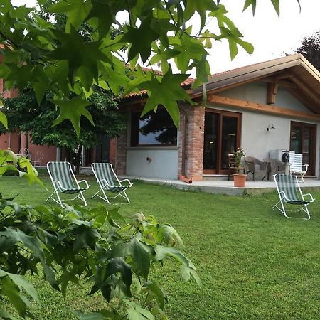فيلا Revelloفي Agriturismo La Virginia المظهر الخارجي الصورة